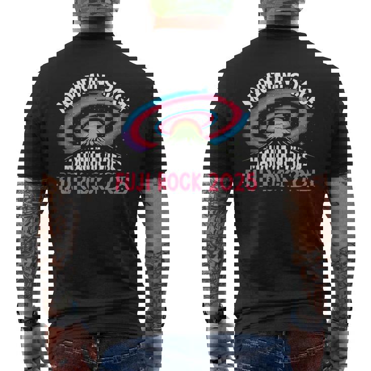 富士ロック 2025 マウンテンステージ マキシマムバイブスフェスティバルデザイン メンズTシャツ バックプリント