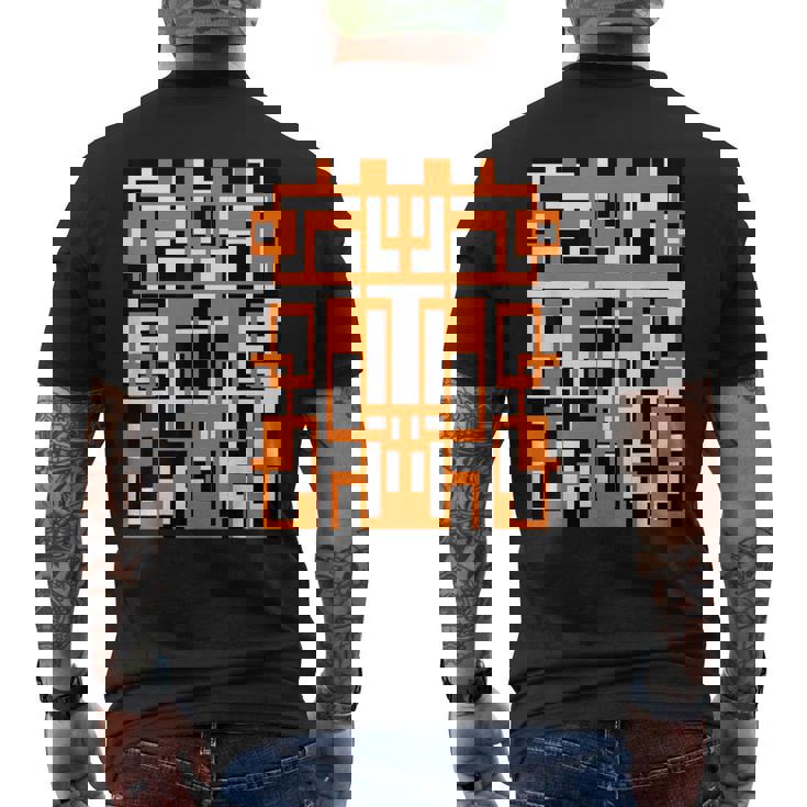 幾何学的図形 パターン オレンジ 白 黒 背景 メンズTシャツ バックプリント