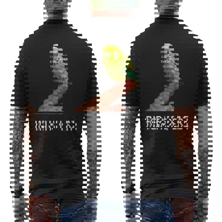 指の上のセキセイインコ 楽しいインコ セキセイインコ 鳥好きのギフト メンズTシャツ バックプリント