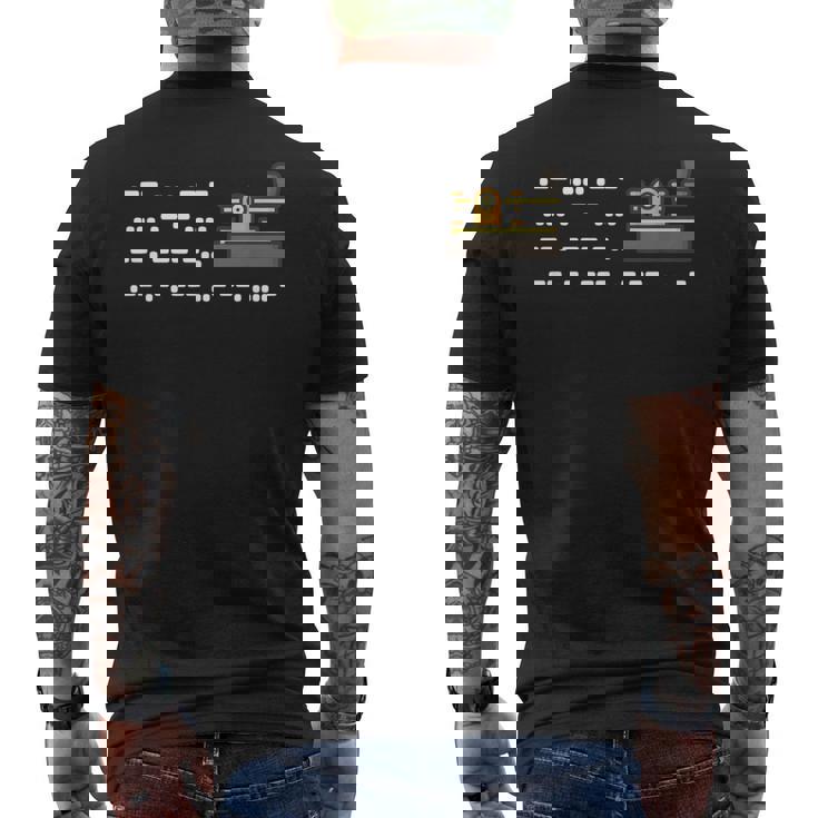 最初のモールス信号メッセージ-神は何を造ったのか メンズTシャツ バックプリント