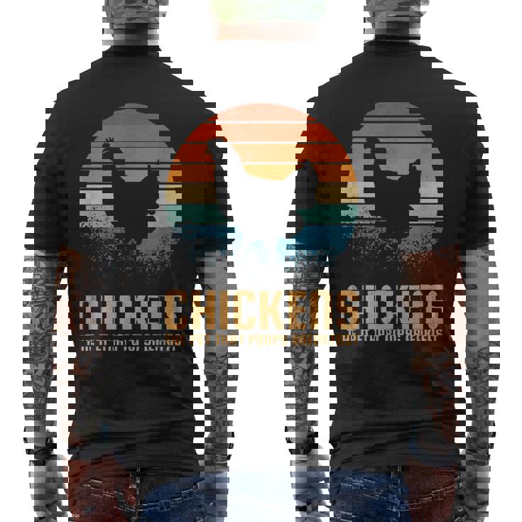 朝ごはんを食べるペット、ニワトリ メンズTシャツ バックプリント