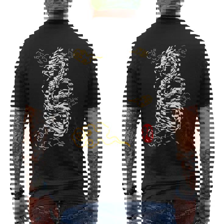 白龍、日本文化、縁起の良い メンズTシャツ バックプリント