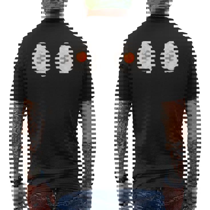 目玉焼きおっぱいビキニ卵おかしいハロウィンコスチューム メンズTシャツ バックプリント