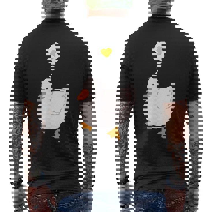 目玉焼きのハートがかわいいアヒル好きのデザイン。 メンズTシャツ バックプリント