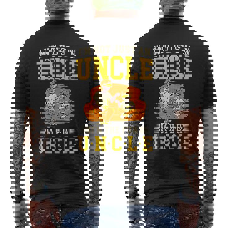 私は楽しいおじさんです 面白いパーティー愛好家のおじさん コスチュームのおじさん メンズTシャツ バックプリント