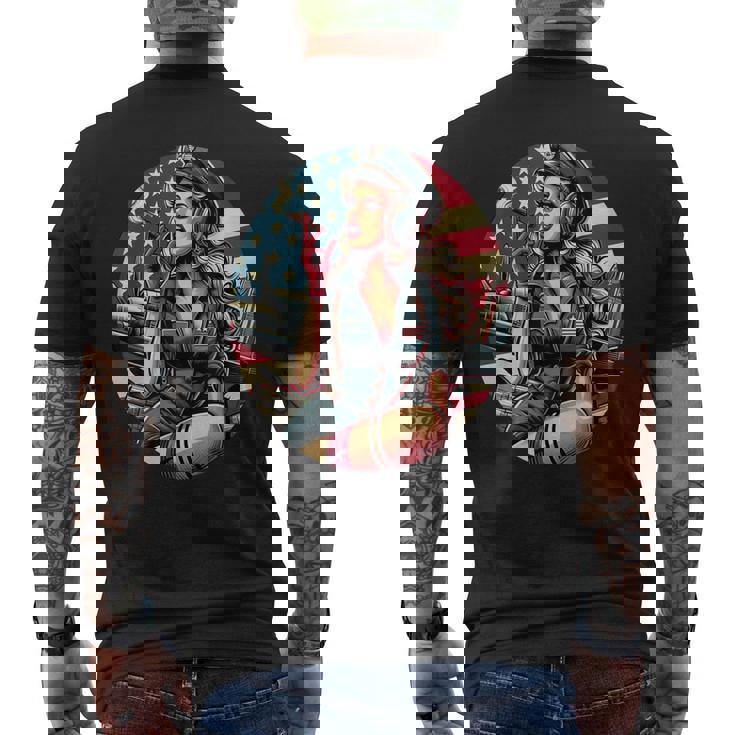 第二次世界大戦 爆撃機 葉巻 喫煙 ピンナップガール メンズTシャツ バックプリント