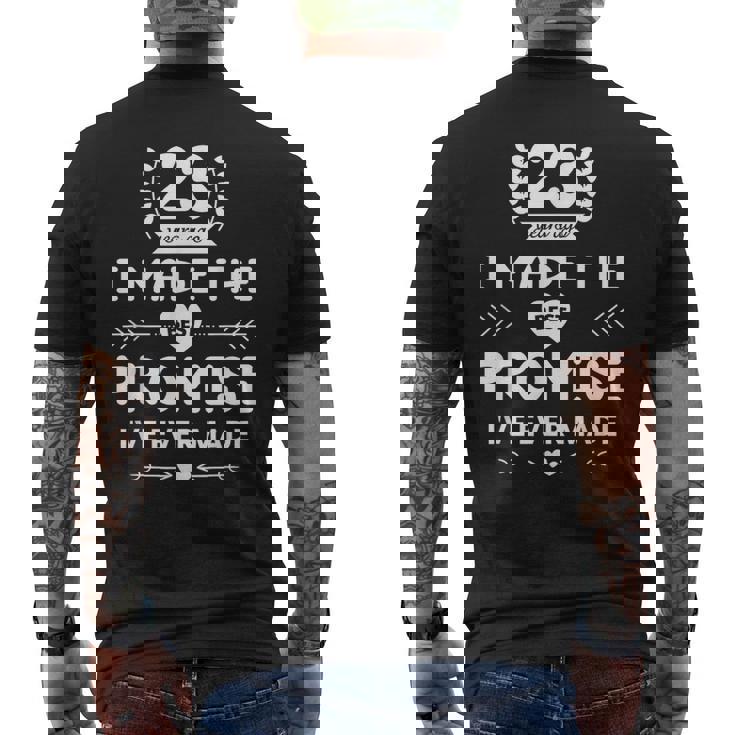 結婚23周年 結婚記念日 おもしろい 夫 妻 メンズTシャツ バックプリント