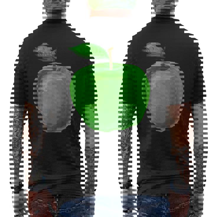 美しい青りんごを彩った果物や果物のりんご。 メンズTシャツ バックプリント