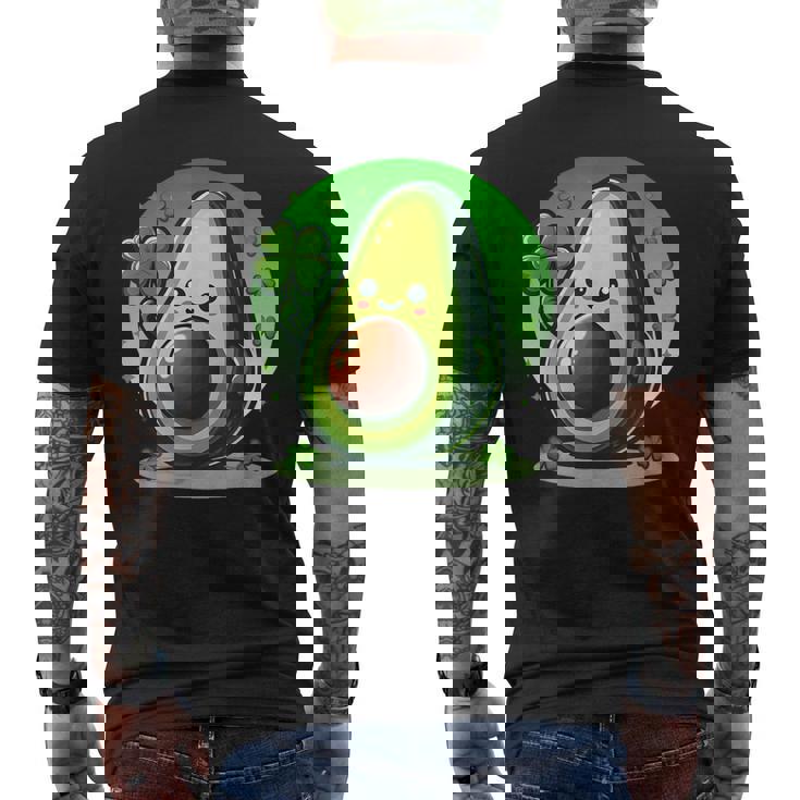 聖パトリックの日 アボカド 幸運の四つ葉のクローバー メンズTシャツ バックプリント