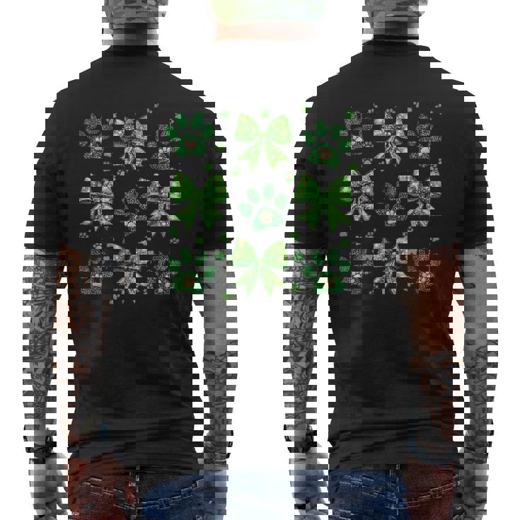 聖パトリックの日 犬 猫 コケット リボン シャムロック 聖パトリック メンズTシャツ バックプリント