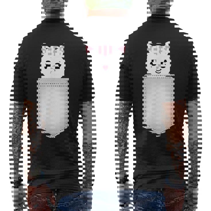 胸ポケットの猫 メンズTシャツ バックプリント