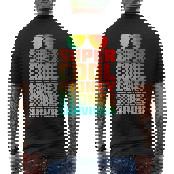 腎臓結石 尿路結石症 サバイバー 回復 よく ユーモア メンズTシャツ バックプリント