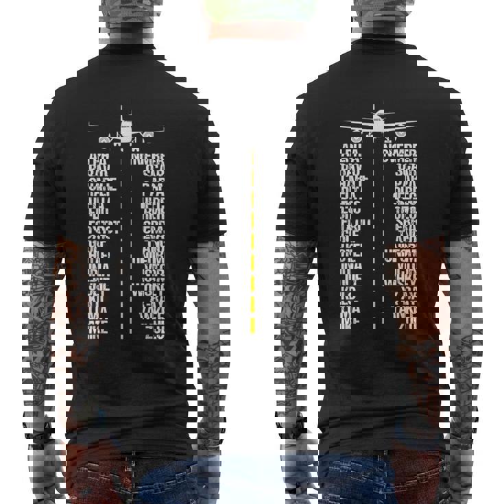 航空機 フォネティック アルファベットコード パイロット 飛行機 航空機 メンズTシャツ バックプリント