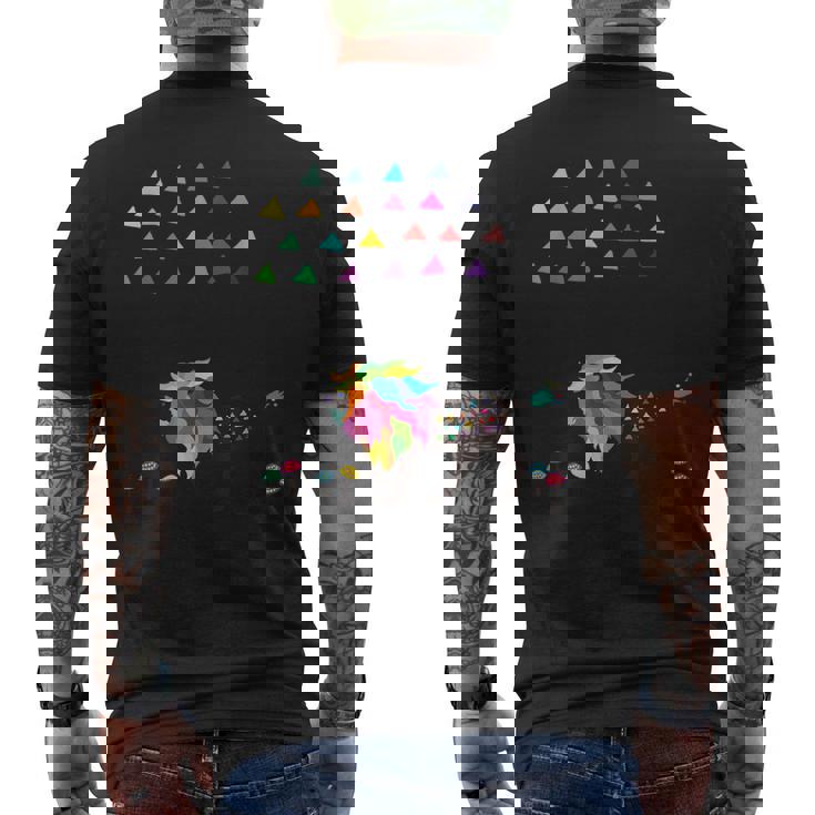 虹色のライオン メンズTシャツ バックプリント