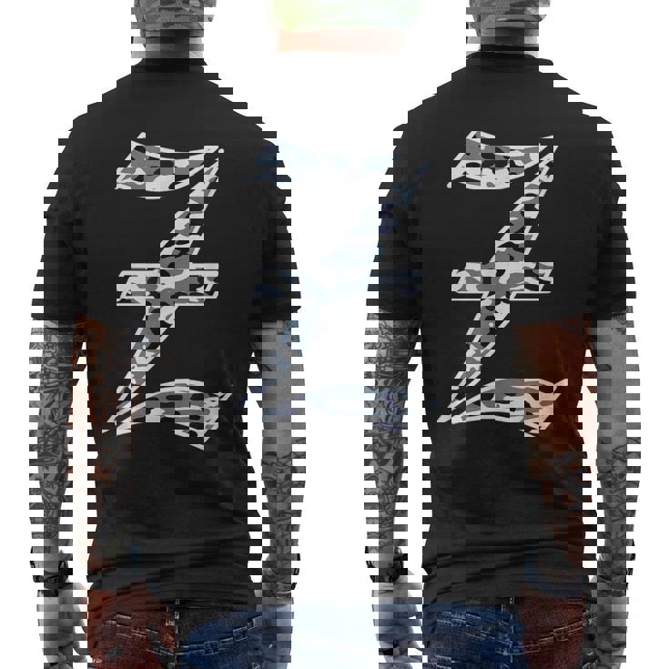 迷彩 アルファベット Z 古英語 大 カリグラフィー 文字 メンズTシャツ バックプリント