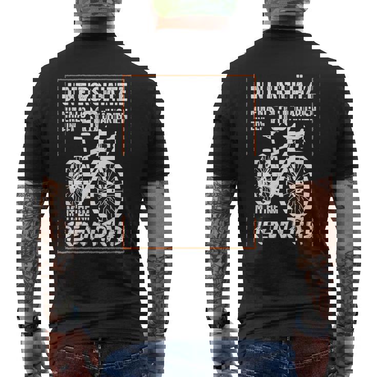 還暦 ロードバイク 自転車 言い回し サイクリング メンズTシャツ バックプリント