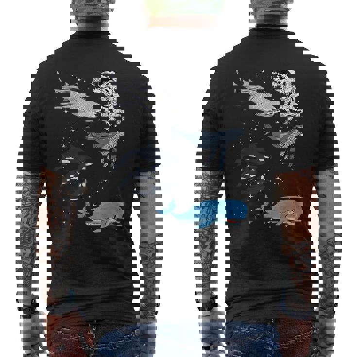 銀河 宇宙 ジンベエザメ シロイルカ ザトウクジラ 海洋 オルカ クジラ メンズTシャツ バックプリント