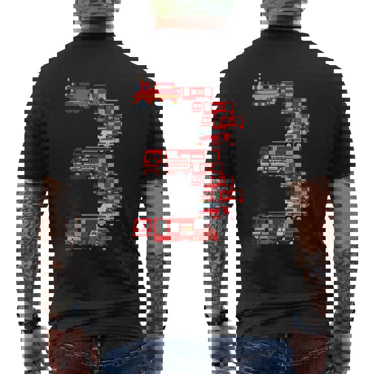 面白い3歳の幼児消防士キッズ消防車3位 メンズTシャツ バックプリント