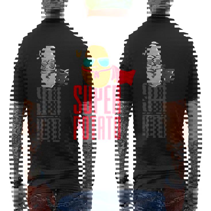 面白いかわいいスーパーポテトアニメ衣装グラフィックデザイン。 メンズTシャツ バックプリント