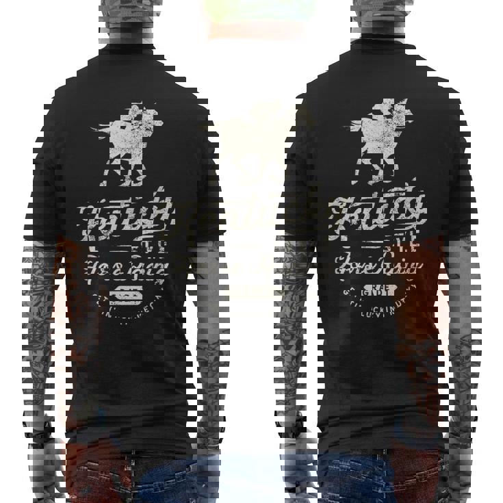 面白いダービーデー、ケンタッキースタイルの競馬 メンズTシャツ バックプリント