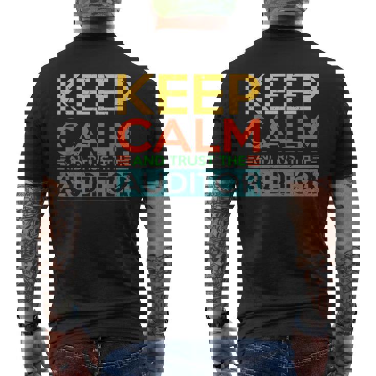 面白い監査人 メンズTシャツ バックプリント