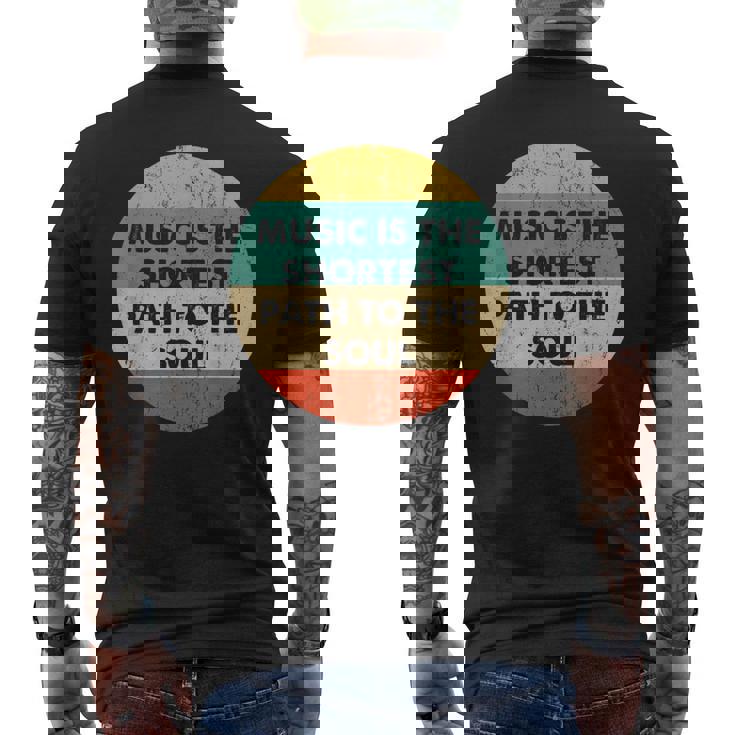 音楽は魂への最短の道 レトロミュージシャン アーティスト メンズTシャツ バックプリント