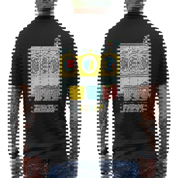 鮮やかでカラフルなコインランドリーテーマ カジュアル メンズTシャツ バックプリント