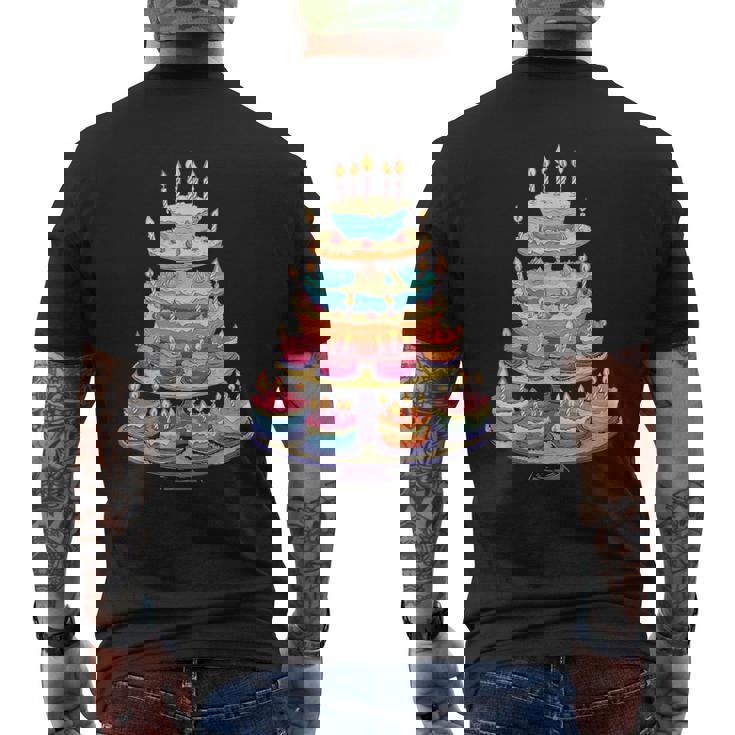 鮮やかな多層バースデーケーキ メンズTシャツ バックプリント