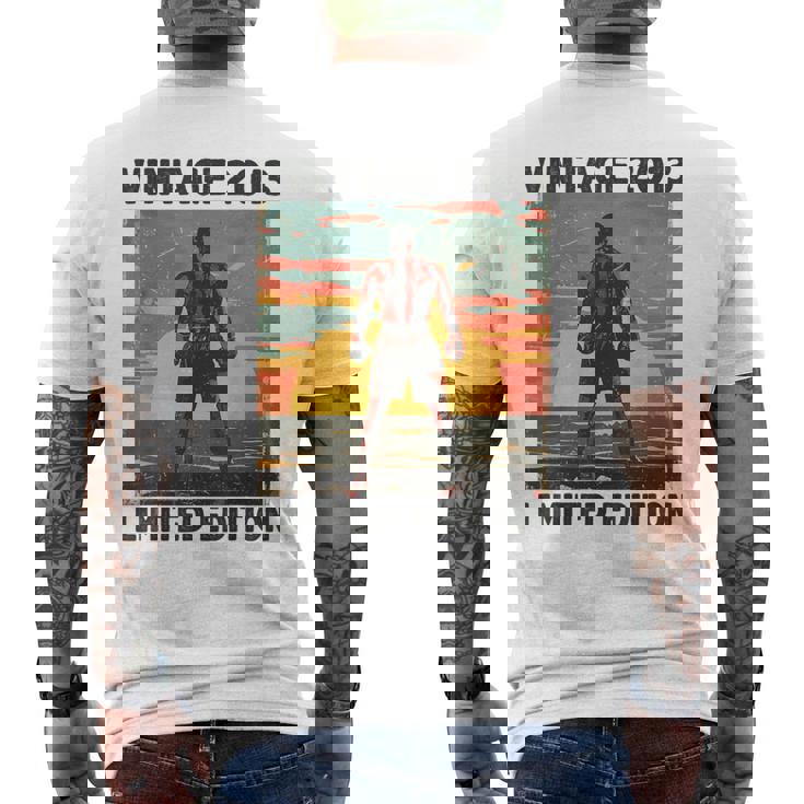 11歳 ギフト ヴィンテージ 2013 ボクシング愛好家 11歳の誕生日 メンズTシャツ バックプリント