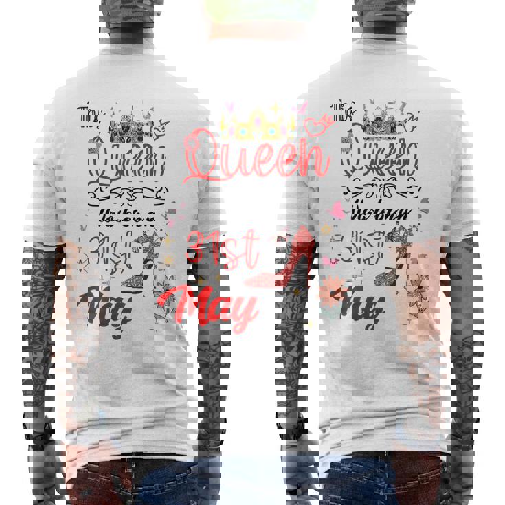 5月31日 誕生日 この女王は5月31日に生まれました メンズTシャツ バックプリント