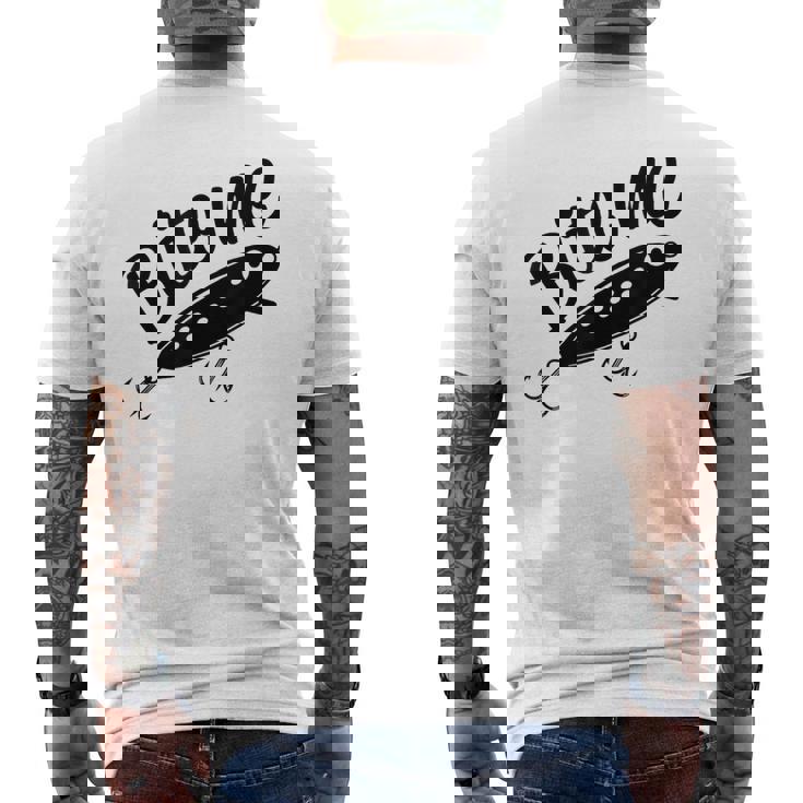 Bite Me 面白いフィッシャーマンフィッシングルアー メンズTシャツ バックプリント