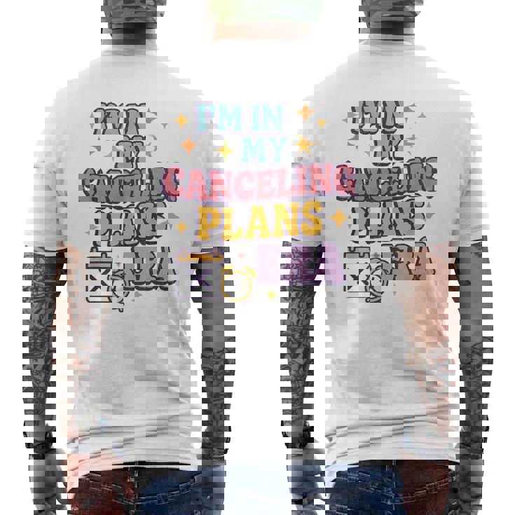 Canceling Plans Era – 面白い内向的反社会的t メンズTシャツ バックプリント