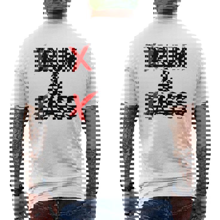 Drum And Bass Rum & Ass メンズTシャツ バックプリント