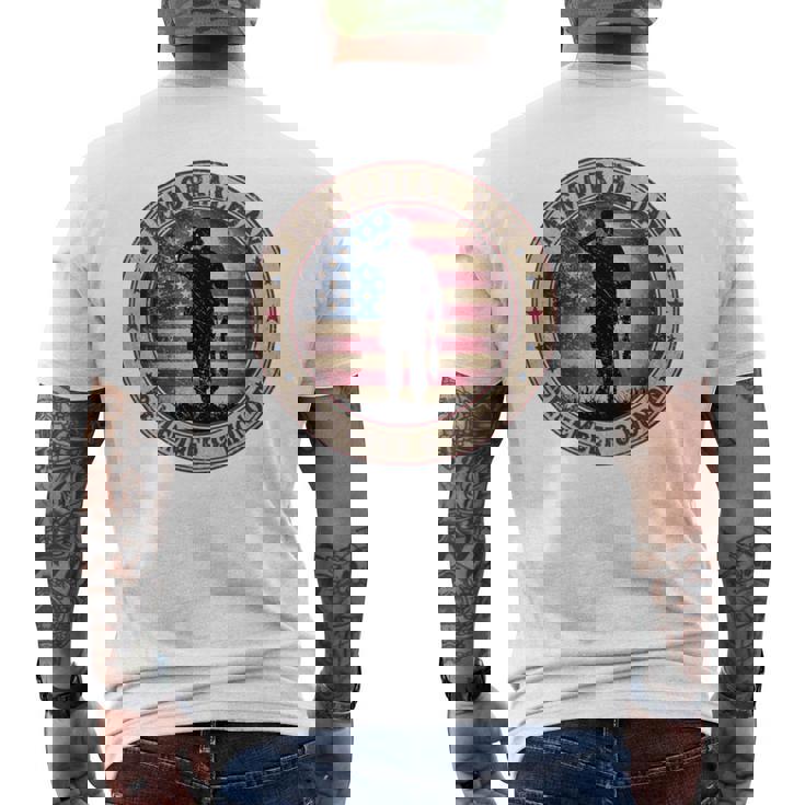 Honor Remember Memorial Day ヴィンテージポピーフラワー 愛国的 長袖tシャツ メンズTシャツ バックプリント