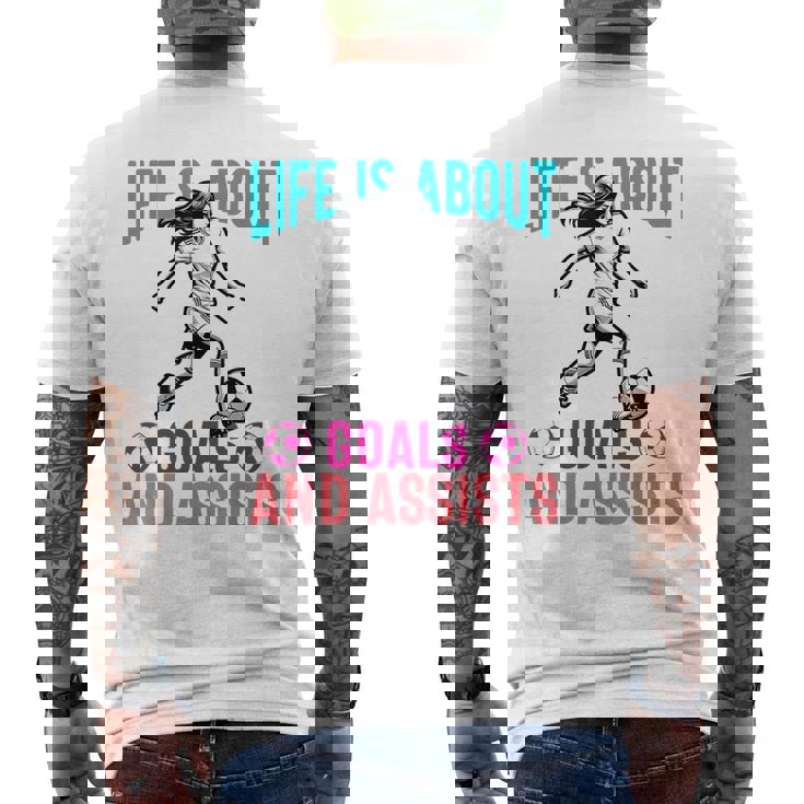 Life's About Goals And Assists サッカー 面白いサッカー選手 メンズTシャツ バックプリント