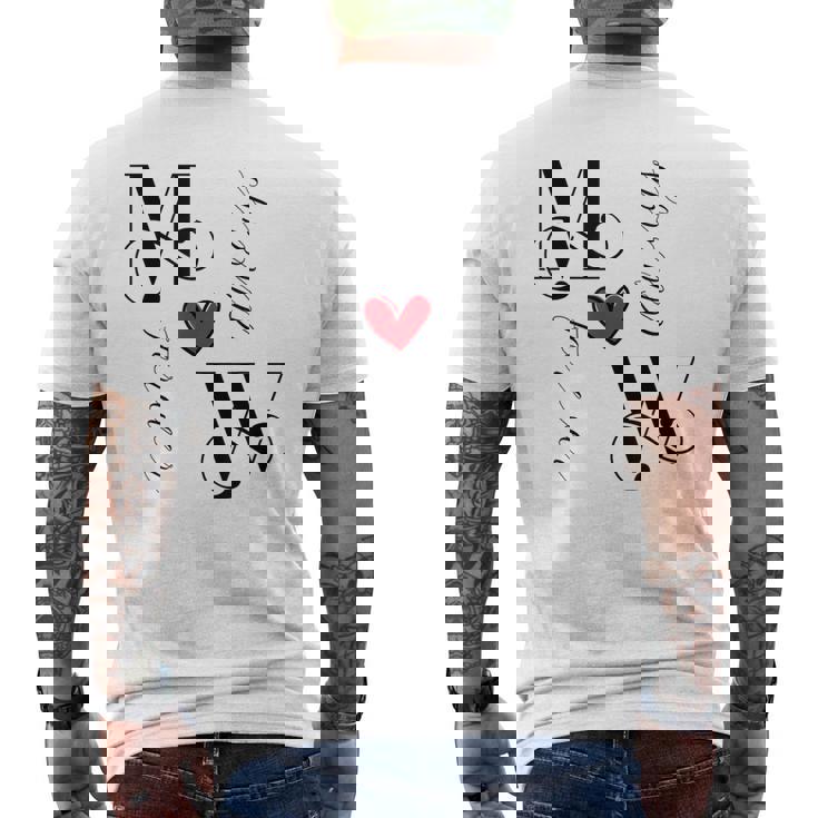 M&W カップル イニシャル 結婚式 記念日 新築祝い メンズTシャツ バックプリント