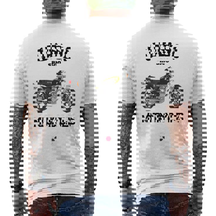 Sr500 ブラック クラシックバイク モーターサイクリスト オートバイ メンズTシャツ バックプリント