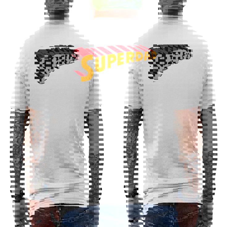 Super Daduperdad uperhero Dad メンズTシャツ バックプリント