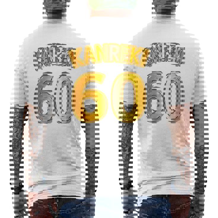 【バックプリント・背中側】還暦 六十歳 60才（ユニフォーム風）赤 レッド【金プレート風 文字】誕生日 面白 メンズTシャツ バックプリント