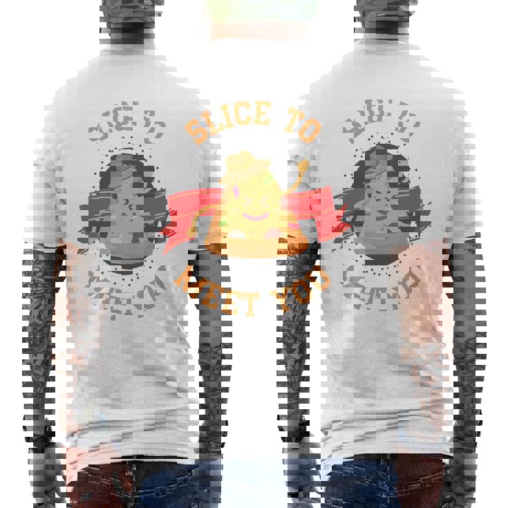 あなたに会うためにチーズクラストとスライス用のスライスが入ったピザ。 長袖tシャツ メンズTシャツ バックプリント