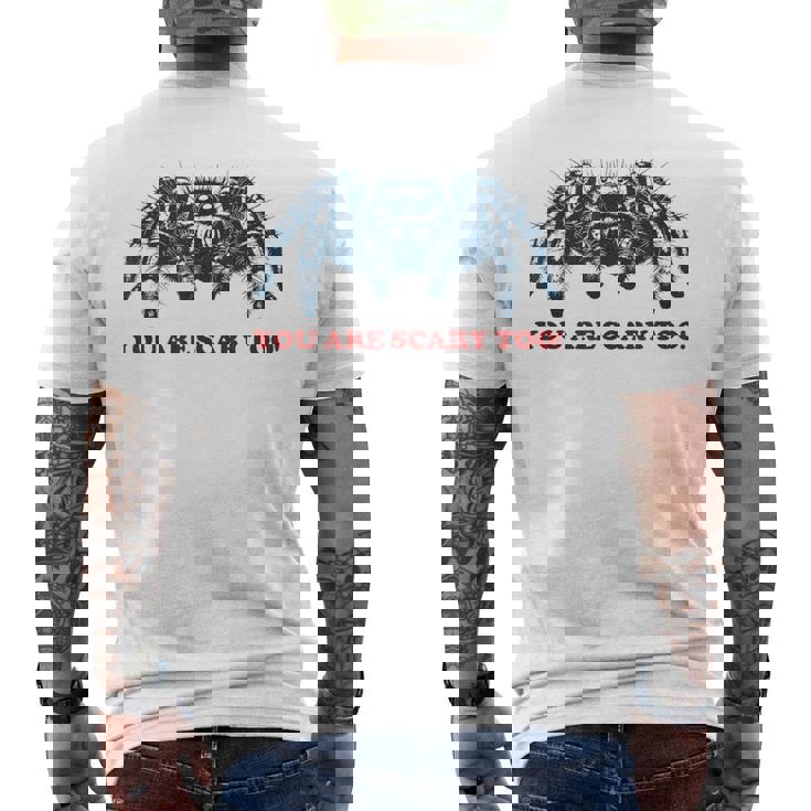 あなたも怖いよ！ タランチュラの飼い主 面白いタランチュラ メンズTシャツ バックプリント