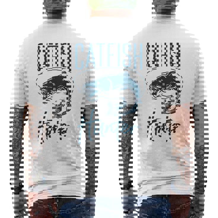 かわいいナマズハンターデザイン ナマズ農家へのギフトアイデア メンズTシャツ バックプリント