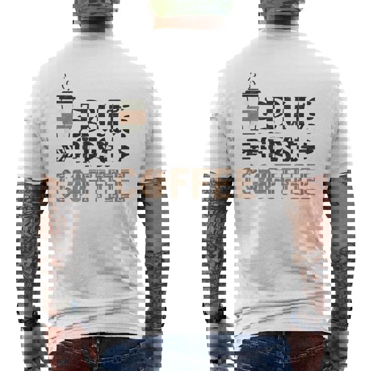 しかし、ファーストコーヒー面白いコーヒー愛好家の名言 メンズTシャツ バックプリント