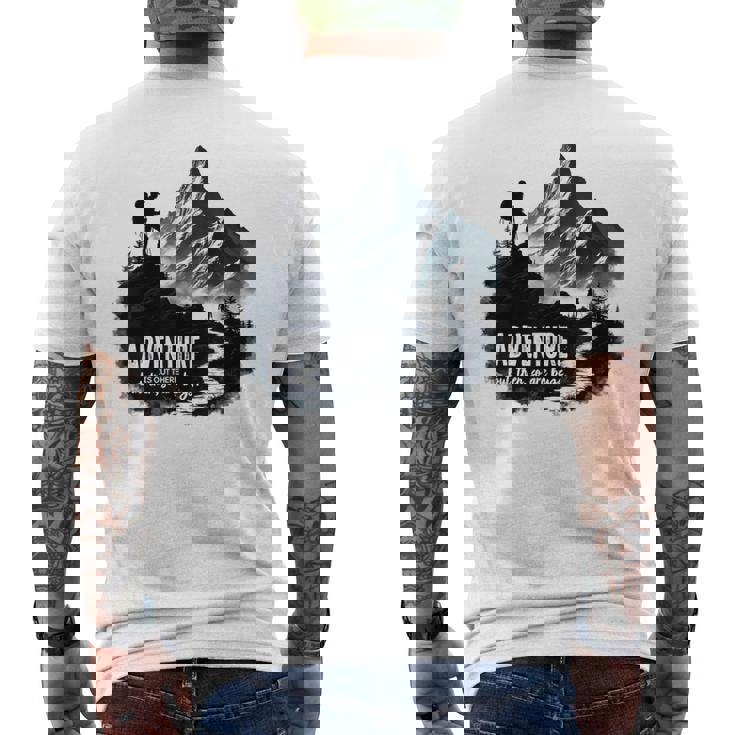 アドベンチャー バグ アウトドア キャンプ ハイキング 面白い 自然 グラフィック メンズTシャツ バックプリント