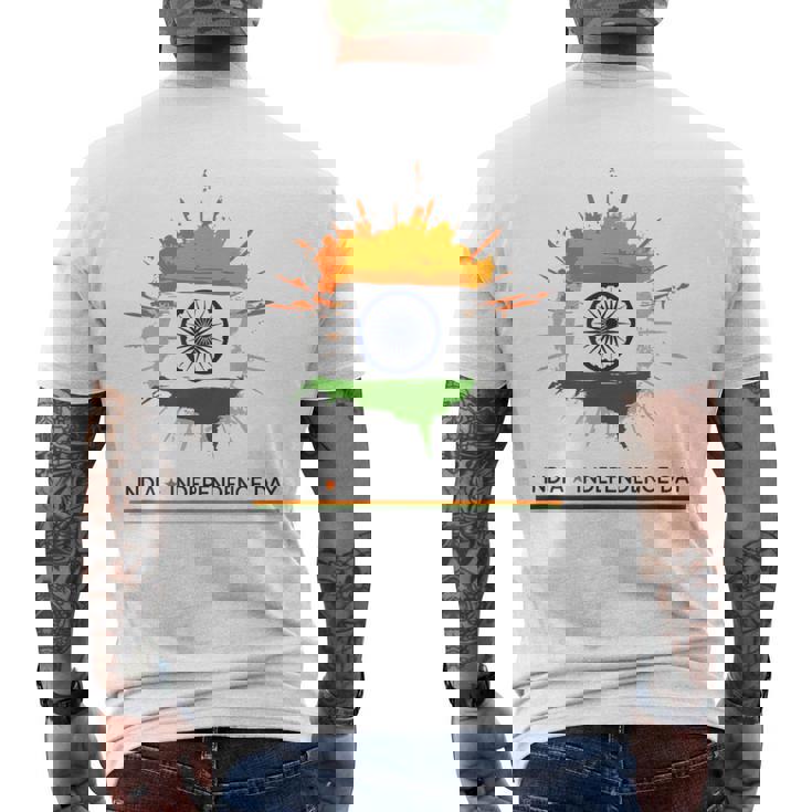 インド独立記念日 1947年8月15日 インド国旗 愛国心 メンズTシャツ バックプリント