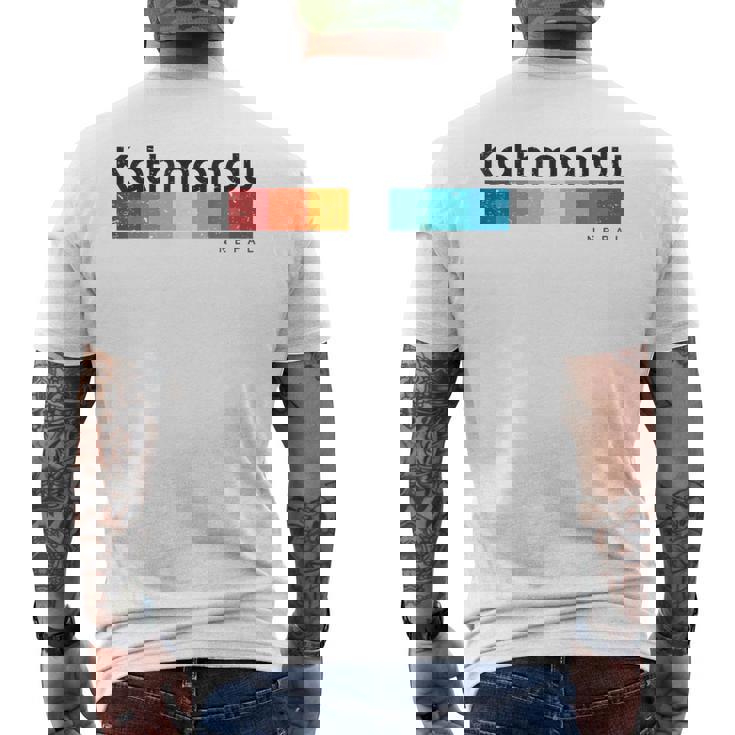 カトマンズ ネパール レトロスタイル ビンテージデザイン メンズTシャツ バックプリント