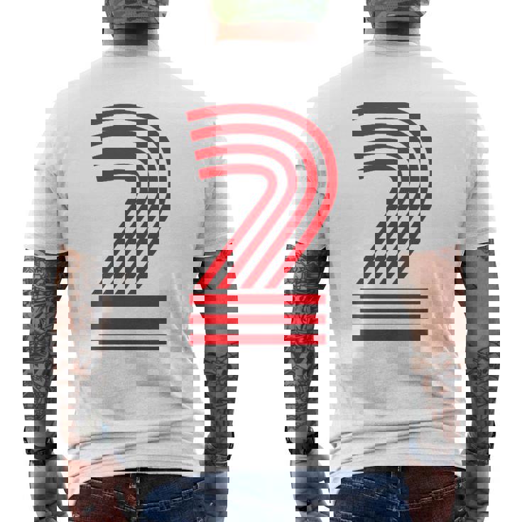 クールなレトロなレタリングジャージ、背番号2 Two Dos メンズTシャツ バックプリント