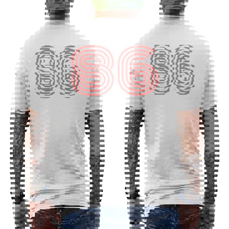 クールなレトロなレタリングジャージ、背番号86 1986 メンズTシャツ バックプリント