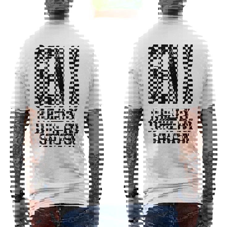 コーヒーと皮肉なユーモアに刺激された面白いジェネレーションx Gen X メンズTシャツ バックプリント