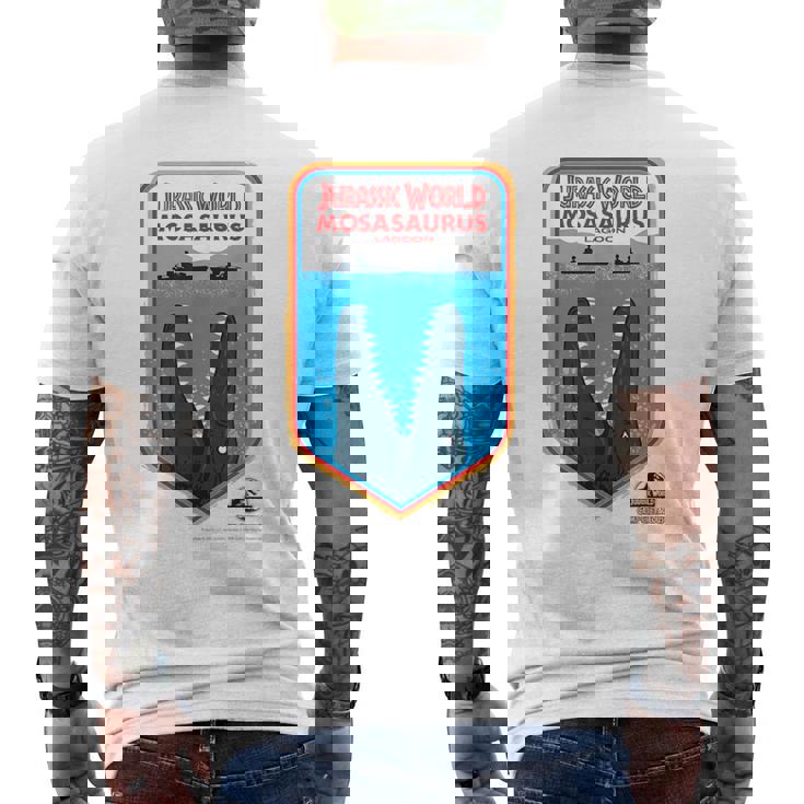 ジュラシック・ワールドサバイバル・キャンプ Mosasaurus メンズTシャツ バックプリント